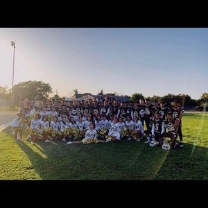 Meet your Posher, Derrik